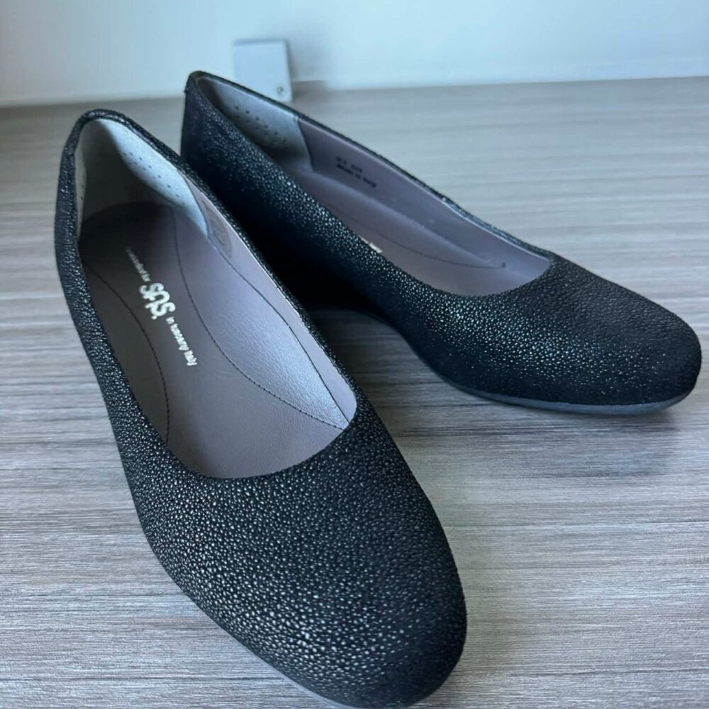 SAS Sofia Pump Shoes $225 in Black-Noir Made in Italy